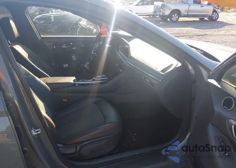 2021 Hyundai Sonata Sel Plus from USA, damaged, VIN 5NPEJ4J25MH065896